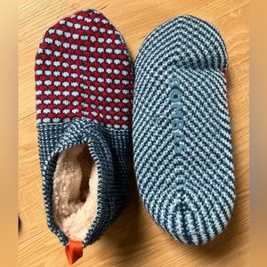 Bombas gripper slipper men’s medium